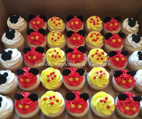 Mickey Mouse Birthday Cupcakes! White cake with vanilla buttercream First Birthday Cake Mickey Mouse, Toodles Cupcake, Mickey Mouse Clubhouse Cupcakes Ideas, Mickey Mouse Themed Cupcakes, Mickey Birthday Cupcakes, Mickey Mouse Second Birthday Cake, Easy Mickey Mouse Cupcakes, Diy Mickey Cupcakes, Oh Twodles Birthday Cupcakes