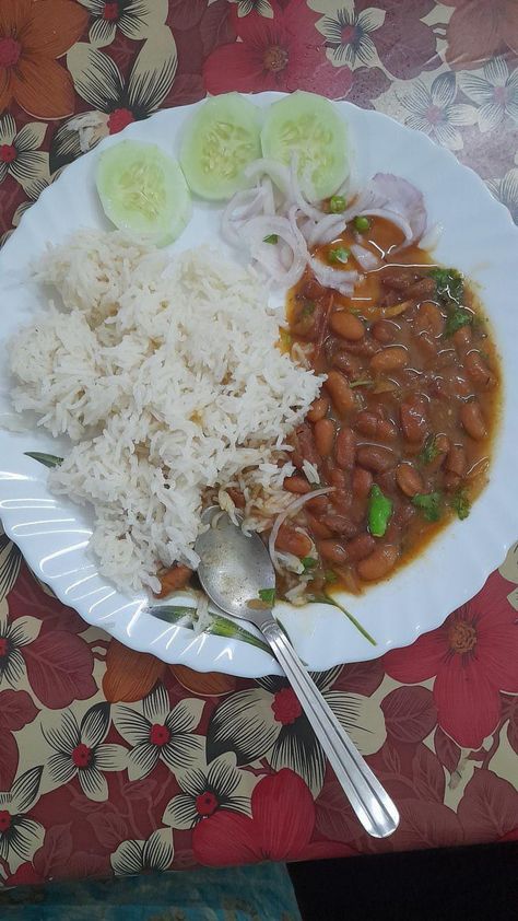 Indian Dinner Snap, Indian Food Pics, Homemade Food Snapchat, Fake Snap Pic Food, Homemade Food Snapchat Story, Lunch Snap, Rajma Chawal, Food Rice, Foodie Pics