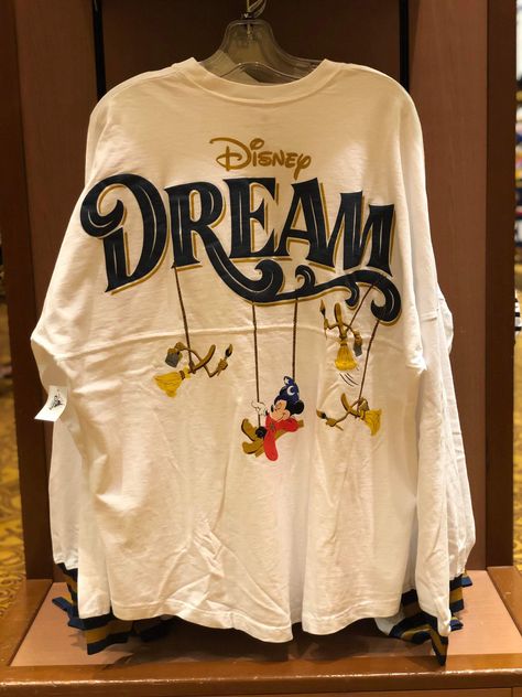 Disney Cruise Line Spirit Jerseys Are A Bounty of the Sea Diy Disney Tshirt, Disney T Shirt Ideas, Spirit Jersey Disney, Disney Cruse, Disney Spirit Jersey, Cruise Disney, Disney Wear, Disney Apparel, Disney Couple Shirts