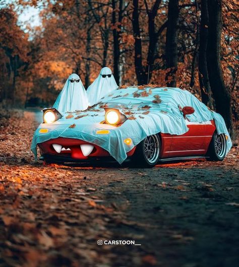 Halloween Car Decorations, Miata Car, Halloween Captions, Car Jokes, Car Deco, Car Backgrounds, Mazda Mx5 Miata, Miata Mx5, Ghost Photos