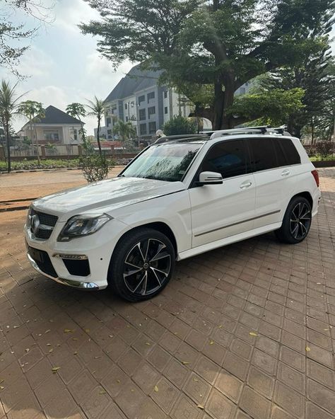 Super clean buy and drive. Mercedes-Benz GLK350, untouched AC, engine, and gear. All is 💯 guaranteed. Location-Asaba, Delta state. Price 12.5m. Hurry before you hear sold. 🚗💨 #Mercedes #GLK350 #ForSale #Asaba #Delta #asabausedcars #carsalesmannig #asababusiness #asaba #deltastate #asabamakeupartist #onitshamarket #abuja #owerri #warri #enugu #sapele #kwale #ughelli #benin #anambra #organicasaba #deltastatewedding #onitsha #asabaskincare #waffest #anambrabusiness Mercedes Glk 350, Drive Mercedes, Mercedes Glk, Mercedes Benz Glk350, Super Clean, Used Cars, Mercedes Benz, Drive