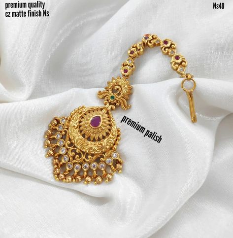 Mangtikka Designs Gold, Papadi Billa Designs Gold, Gold Mang Tika Design, Tikka Jewelry Indian Gold, Papidi Billa Gold Designs, Tika Design, Papidi Billa, Tika Jewelry, Tikka Designs