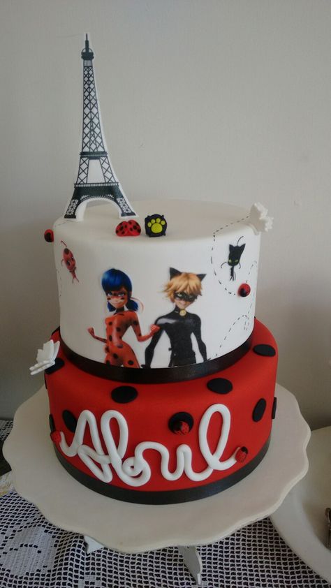 Ladybug Cake Bug Birthday Cakes, Miraculous Ladybug Party, Ladybug Cakes, Ladybug Cupcakes, Bug Cake, Ladybug Cake, Ladybug Birthday Party, Adult Birthday Cakes, Ladybug Birthday