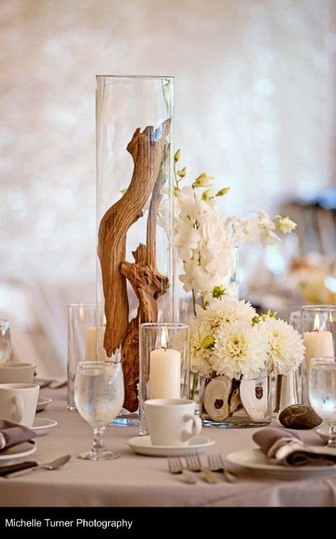 Driftwood Wedding, Driftwood Centerpiece, Beach Wedding Centerpieces, Wedding Cakes Blue, Beach Wedding Decorations, Coastal Wedding, Beach Theme Wedding, Wedding Flower Arrangements, Wedding Table Centerpieces