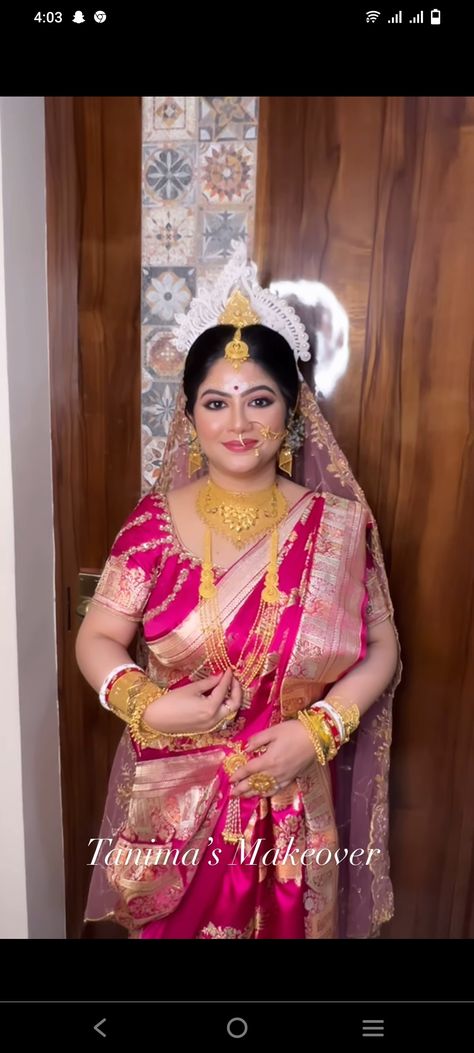 Bengali Bridal Hairstyle, Bengali Bride Saree, Bengali Bride Traditional Look, Bengali Reception Bridal Look, Reception Lehenga Bridal, Bengali Bridal Look, Bengali Bride Reception Look, Bengali Marriage, Kolkata Wedding