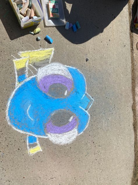 Sully Chalk Art, Easy Sidewalk Chalk Art Ideas Disney, Chalk Ideas Disney, Chalk Art Disney, Disney Chalk Art, Aesthetic Chalk Art, Driveway Chalk, Chalk Doodles, Easy Chalk Drawings