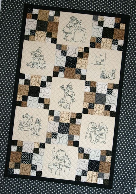 Gigi's Thimble: Jolly Halloween Black Quilts, Black And White Quilt, Finished Quilts, Black And White Quilts, White Quilts, Embroidered Quilts, Holiday Quilts, Halloween Embroidery, Fall Quilts