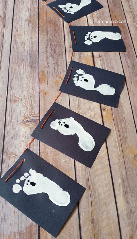 Ghost Banner, Halloween Classroom Decorations, Bricolage Halloween, Halloween Infantil, Halloween Crafts Preschool, Halloween Ghost Decorations, Halloween Crafts For Toddlers, October Crafts, Halloween Classroom