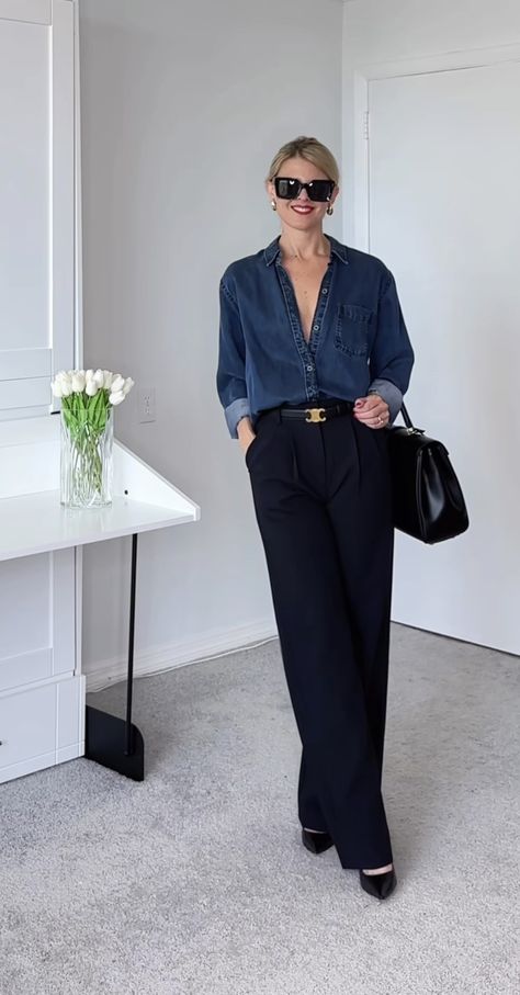 Networking Outfit Women Summer, Sporty Classic Style Minimal Chic, Modern Business Outfit, Tech Conference Outfits Women, Dark Denim Shirt Outfit Women, Navy Work Pants Outfit, Navy Blue Work Pants Outfit, Denim Office Outfit, Office Outfits 2024