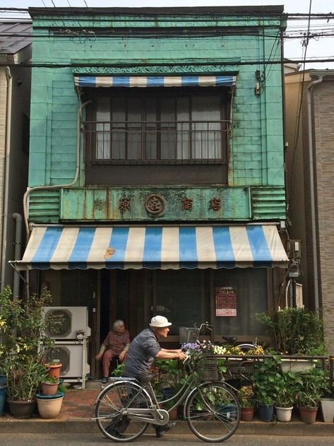 Japanese Store Fronts, Japanese Buildings, Japanese Shop, Building Aesthetic, Japan Street, Tokyo Street, Japan Aesthetic, Aesthetic Japan, Japanese Architecture