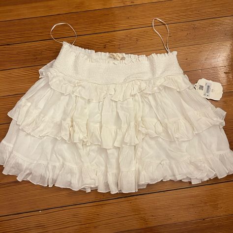 White, New With Tags, Mini Skirt White Skirt Ruffle, White Skirt Pleated, Cute White Skirts, Coquette Denim Skirt, Cute Ruffled Skirt, Maxi Skirt Png, Thrifted Skirts, White Ruffle Skirt Outfit, White Frilly Skirt