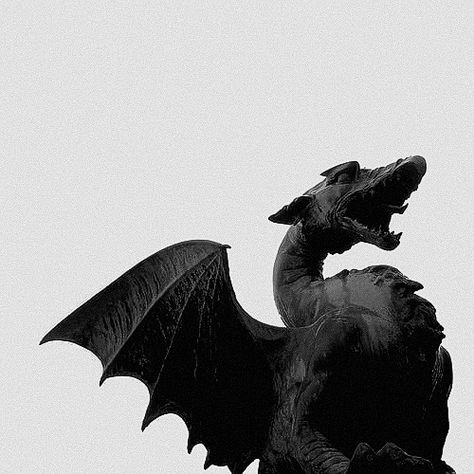 Blackfyre Aesthetic, Dark Dragon Aesthetic, Dragon Aesthetic Black, Dragon Aesthetic White, White Dragon Aesthetic, Daemon Targaryen Aesthetic, Pen Stain, Arte Zombie, Grey Warden