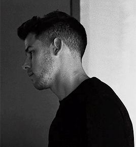 Nick Jonas Black And White, Nick Jonas Gif, Benjy Fenwick, Nick Jonas Pictures, Men Aesthetic, Camp Rock, Nick Jonas, Jonas Brothers, Most Beautiful Man