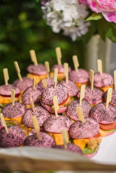 Pink Catering Ideas, Pink Party Food Savoury, Pink Birthday Breakfast, Pink Food Savoury, Pink Colored Food, Pink Food Party, Pink Barbie Food, Pink Food Platter, Pink Foods For Party Savory