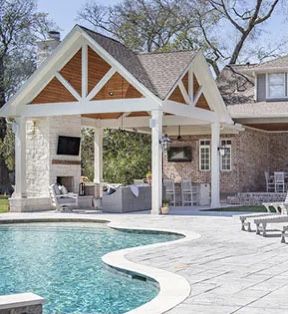 Attached Pool House Ideas, Outdoor Structure Ideas, Pool Under Pergola, Outdoor Pool Area Ideas Backyard Designs, Pool Layout Design Backyards, Backyard Layout With Pool, Outdoor Patio Ideas With Pool, Beautiful Pools Backyard, Hill Backyard