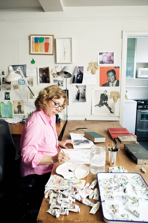 Maira Kalman is a storyteller | Dumbo Feather Magazine Maira Kalman, Cactus Drawing, Artist Interview, Illustrator Artist, Teacher Outfit, Love Illustration, A Desk, Studio Space, Art Business