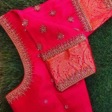 Latest Blouse Designs Embroidery, Simple Work For Blouse, Simple Latest Maggam Work Designs, Bridal Blouse Designs Simple, Wedding Blouse Designs Bridal Collection, Aari Work Designs, Simple Wedding Blouse Designs, Exclusive Blouse Designs, Magam Work Designs