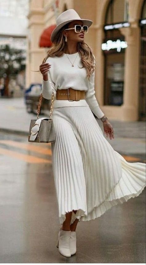 Look Kylie Jenner, Rok Outfit, Chique Outfit, Elegant Outfit Classy, Chique Outfits, Rock Outfit, בר מצווה, Mode Inspiration, Winter Fashion Outfits