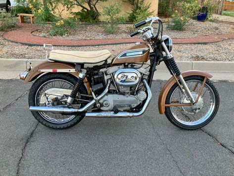 Vintage Chopper Motorcycle, Vintage Chopper, Harley Davidson Engines, Sportster Chopper, Hd Sportster, Motorcycle Ideas, Kawasaki Bikes, Bobber Bikes, Chopper Motorcycle