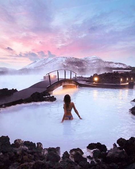 Traveling to Iceland is exciting and exhilarating! But what should you know before going on your Iceland vacation? Here are 10 essential travel tips I WISH I'd known before my trip to Iceland! :/ #IcelandTrip #IcelandTravel #Iceland #IcelandVacation #IcelandTravelTips #IcelandTips Aloita Resort, Blue Lagoon Iceland, Destination Voyage, Iceland Travel, Vacation Places, Blue Lagoon, Beautiful Places To Travel, Travel Goals, Pretty Places