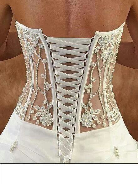 How beautiful!!! Corset Pattern, Corset Fashion, White Corset, Wedding Dresses Corset, Corsets And Bustiers, فستان سهرة, Wedding Dress Trends, Corset Lingerie, Wedding Lingerie