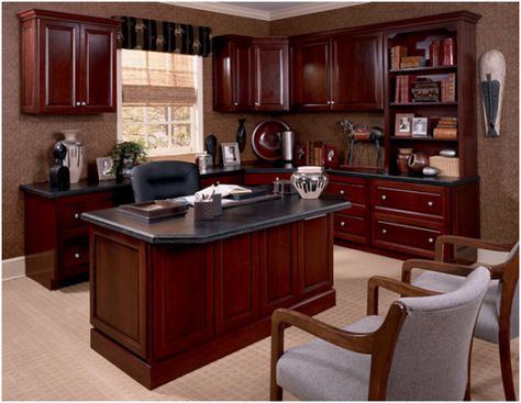 cherry Cherry Wood Office, Home Office Traditional, Home Office Design On A Budget, Lawyer Office Decor, Kraftmaid Cabinets, Cool Home Office, Bar In Casa, Wood Office, Traditional Kitchen Design