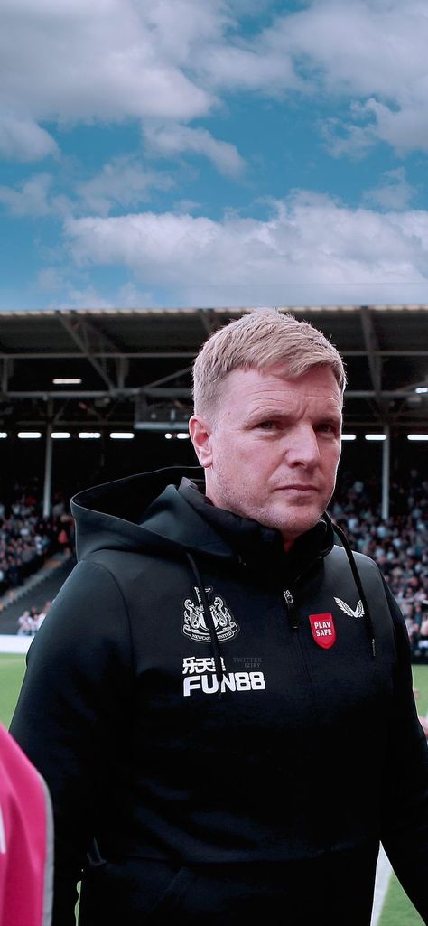 Eddie Howe Newcastle, Newcastle Football, Newcastle United Football, Eddie Howe, United Wallpaper, Newcastle United Fc, Football Manager, Newcastle United, Professional Football