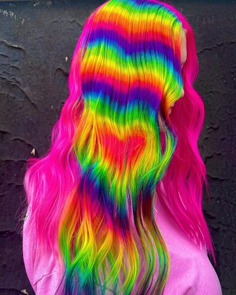 30 Rainbow Hairstyles That Are Too Good To Be True Rainbow Hairstyles, Hair Company, Rainbow Hair Color, Short Brown Hair, Dyed Hair Inspiration, Hair Magazine, Dull Hair, Hair Shows, Too Good To Be True