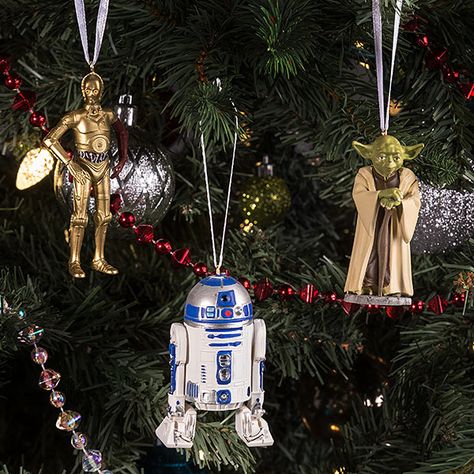 Star Wars C-3PO, R2-D2 and Yoda Ornament Star Wars Tree, Star Wars Xmas, Star Wars Ornaments, Star Wars Christmas Tree, Geeky Christmas, Nerdy Christmas, Geek Christmas, Star Wars Christmas, Star Wars Merchandise