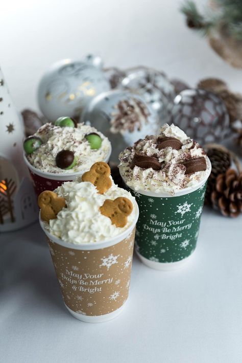 Tempted by this trio? We have Aero Hot Chocolate, Chocolate Orange - Hot Chocolate and finally a Gingerbread Latte! #Frosts #Seasonaldrinks #Luxury #Food #Restaurants Breakfast Alternatives, Gingerbread Hot Chocolate, Hot Chocolate Recipe Homemade, Chocolate Recipes Homemade, Gingerbread Latte, Seasonal Drinks, Luxury Food, Pretty Dessert, Hot Coco