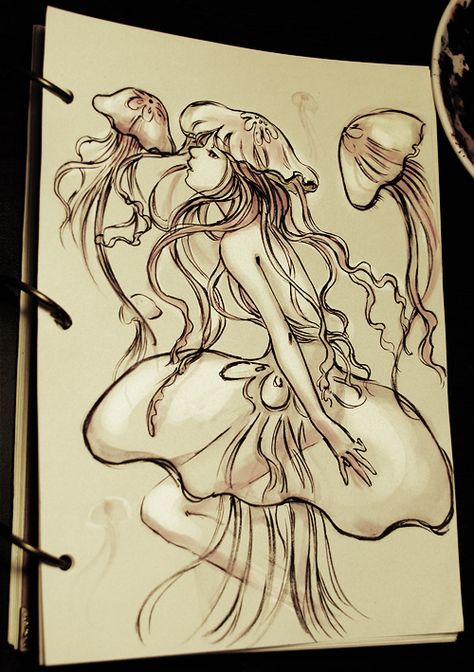 Jellyfish Princess, Jellyfish Illustration, Jellyfish Drawing, Princess Jellyfish, Jellyfish Tattoo, Jellyfish Art, Dog Design, Jellyfish, Drawing Inspiration