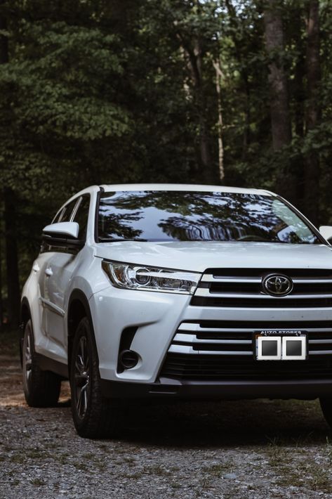 Toyota Highlander Aesthetic, Toyota Highlander 2023, Suv Toyota, Highlander Toyota, Biological Clock, Toyota Highlander Hybrid, Future Vision, Mom Car, Car Photo