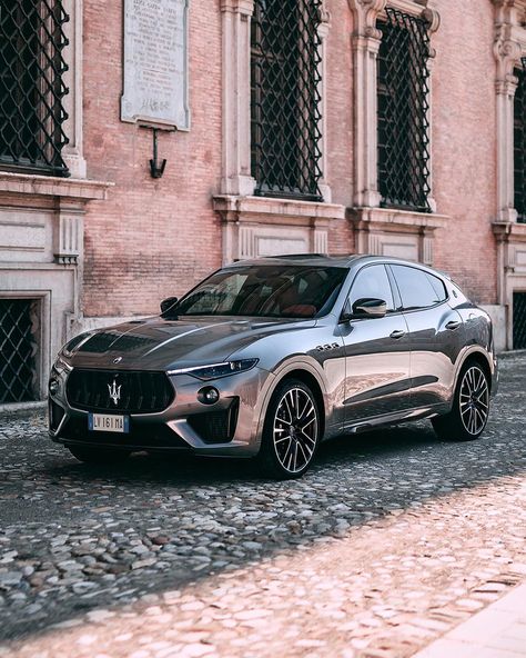 Isn't this a striking sight? The stately force of the #MaseratiLevanteTrofeo's imposing presence. #Maserati  #MaseratiLevante Maserati Suv, Mercedes Benz Coupe, Maserati Levante, Sport Suv, Latest Car, Luxurious Cars, Car Goals, Become A Millionaire, Car Projects