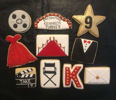 Red Carpet Cookies Decorated, Hollywood Theme Cookies, Red Carpet Cookies, Light Camera Action Theme Party, Hollywood Sweet 16, Movie Night Birthday Party, Cookie Decorations, Red Carpet Party, Themed Cookies