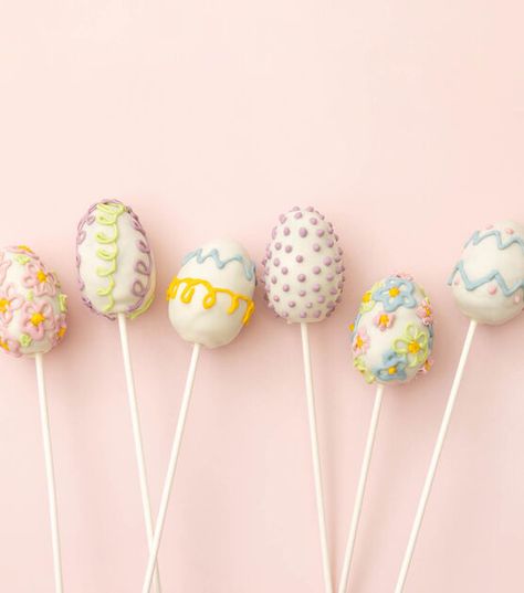 Sweet Shop Easter Egg Cake Pops Dino Egg Cake Pops, Egg Shaped Cake Pops, Peep Macarons, Rabbit Cake Pops, Easter Bunny Cake Pops, Egg Cake Pops, Easter Egg Cake Pops, Easter Egg Cookie, Easter Egg Cake