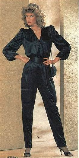 INSPO ALBUM: Dana Scully met Annie Lennox and they joined the Breakfast Club - Album on Imgur Early 90s Fashion, 70s Mode, Vintage Fashion 1980s, Style Année 80, 80s Jumpsuit, Fashion 1980s, 80s Fashion Trends, 80 Fashion, Annie Lennox