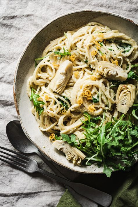 ARTICHOKE LEMON PESTO PASTA - ful-filled Lemon Pesto Pasta, Artichoke Pesto, Pasta Simple, Lazy Cooking, Arugula Pasta, Pesto Pasta Recipe, Crowded Kitchen, Grilled Artichoke, Lemon Pesto