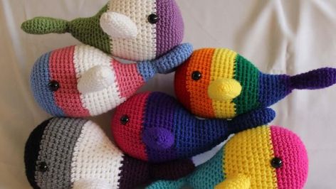 Crafts Easy For Kids, Yarn Crafts Easy, All Pride Flags, Pride Stuff, Lgbt Love, Crafts Easy, Lgbt Art, Easy Crafts For Kids, Lgbtq Pride