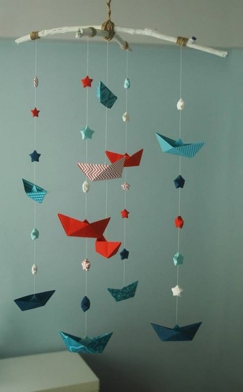 Mobil Origami, Origami Baby Mobile, Origami Boats, Paper Boats, Origami Mobile, Tutorial Origami, Origami Boat, Paper Blog, Desain Buklet