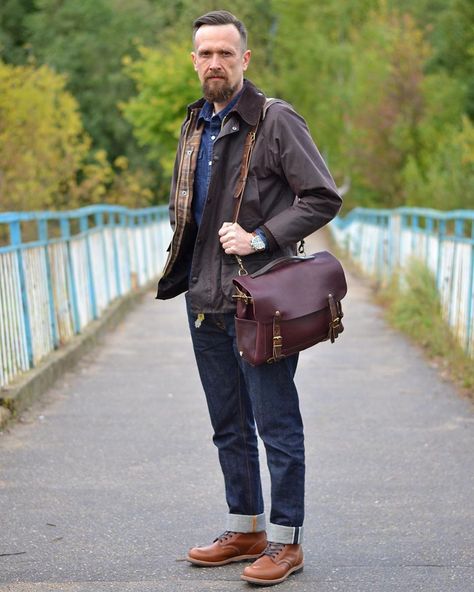 Bruno's Artisans on Instagram: “The @bleudechauffe Éclair bag shot in good company by Dmitry @dms_denim . Thanks for the pic! Repost @dms_denim ・・・ Have a good Tuesday…” Redwing Iron Ranger 8111, Red Wing Iron Ranger Outfit, Redwing Iron Ranger Outfits, Iron Ranger Outfit, Redwing Iron Ranger, Iron Rangers, Iron Ranger, In Good Company, Eclairs