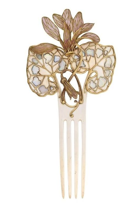 Lalique, c. 1902. Ivory, gold, and plique-a-jour enamel. An insect crawls to the plumes of a flower. Lalique Jewelry, Antique Hair Combs, Bijoux Art Deco, Bijoux Art Nouveau, Vintage Hair Combs, Hair Adornments, Art Nouveau Jewelry, Deco Jewelry, Hair Ornaments