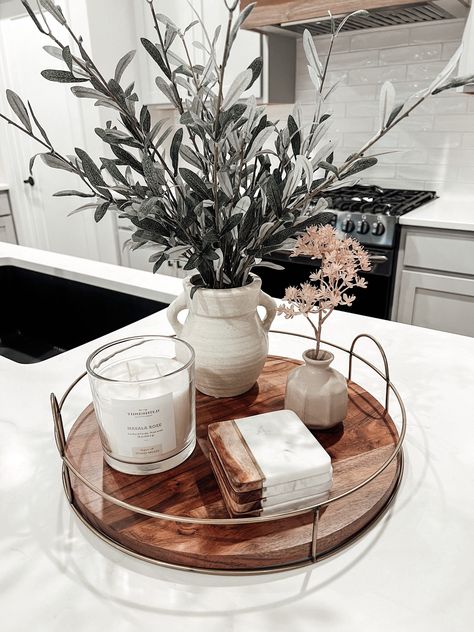 Styling Small Kitchen Counters, Dining Table Display Tray, Target Home Decor Kitchen, Top Of Counter Decor Kitchen, Kitchen Island Aesthetic Apartment, Circle Tray Decor Kitchen, Kitchen Countertop Plants, Kitchen Decor Tray, Modern Farmhouse Kitchen Island Decor