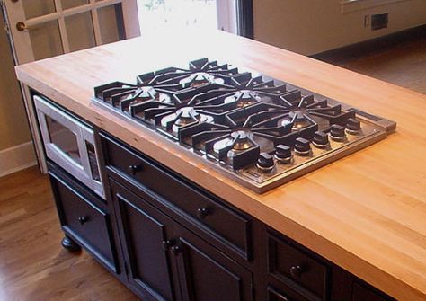 My cooktop! Kitchen Sink Renovation, Sink Renovation, Counter Top Stove, Overmount Sink, Gas Stoves Kitchen, Village Kitchen, Modern Kitchen Appliances, Lg Appliances, Rustic Kitchens