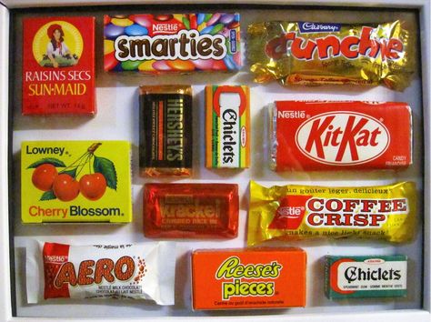 A few favorite vintage treats Retro Chocolate Bars, Canadian Chocolate Bars, Old Fashioned Sweets, British Sweets, Freebies By Mail, Old Fashioned Candy, Recipes Sweet, Chocolate Icing, Bread Recipes Sweet