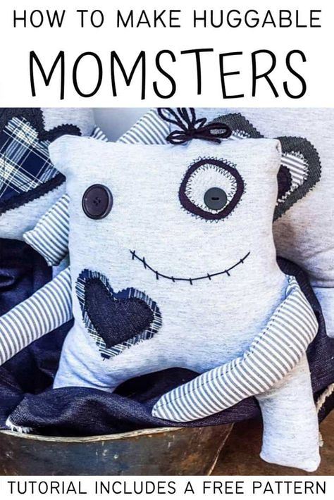 Make Your Own Momster With Free Pattern Diy Plush Toys, Knitted Stuffed Animals, Diy Sewing Gifts, Boy Sewing, Knitted Toys Free Patterns, Knitted Teddy Bear, Softie Pattern, Diy Bag Designs, Knitting Patterns Toys