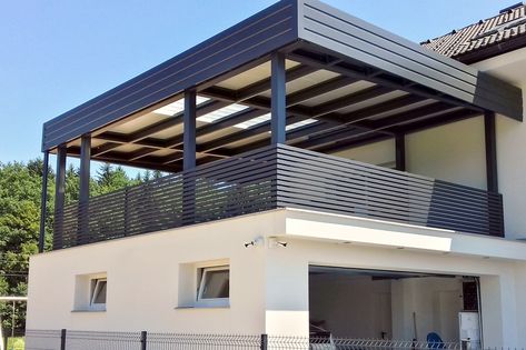 Balcony Roofing Ideas, Balcony Roof Ideas Terraces, House Terrace Design Balconies, Roof Balcony Design, Railings Design For Terrace, Grill Terrace Design, Ballastrades Outdoor, Roof Terrace Railings, Aluminium Balcony Railing