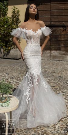 Wedding Dresses 2019 - The White Bridal Collection خواتم خطوبة, Tarik Ediz, White Bride, White Wedding Dress, Backless Wedding, Dresses Mermaid, Lace Mermaid, Gorgeous Wedding Dress, Wedding Sandals