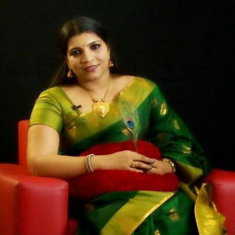 Saritha S Nair tv anchor picture - Meen Curry Oommen Chandy, Anchor Pictures, Tv Anchors, Malayalam Actress, Red Saree, Dance Performance, New Pictures, Saree, Actresses