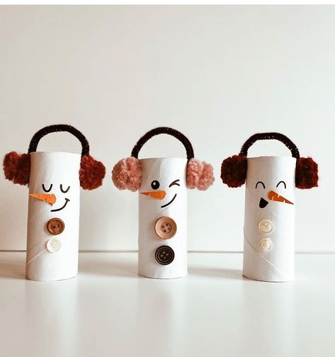 Diy Christmas Activities, Snowman Craft For Kids, Jul Diy, Toilet Paper Roll Art, Rolled Paper Art, Snowman Craft, Egg Carton Crafts, Preschool Christmas Crafts, Christmas Arts And Crafts