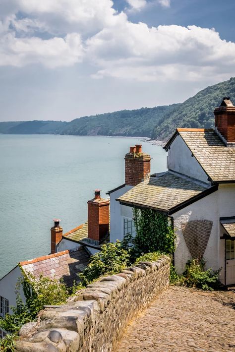 Clovelly Devon, Cerulean Sea, English Cottages, Cottage By The Sea, Seaside Village, Devon England, Seaside Cottage, North Devon, Watercolour Inspiration